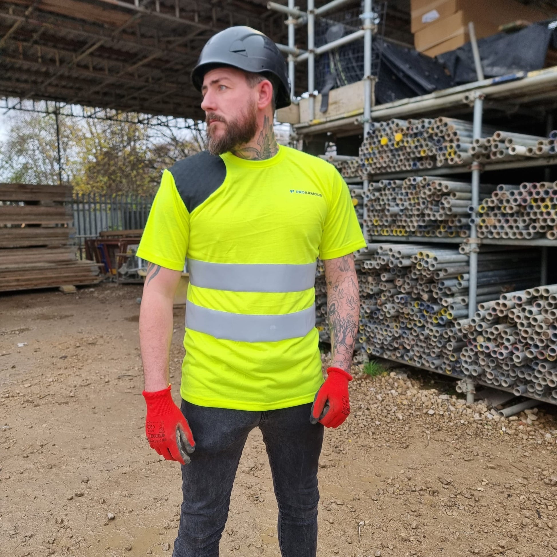 Scaffolder demonstrating shoulder pad t shirt